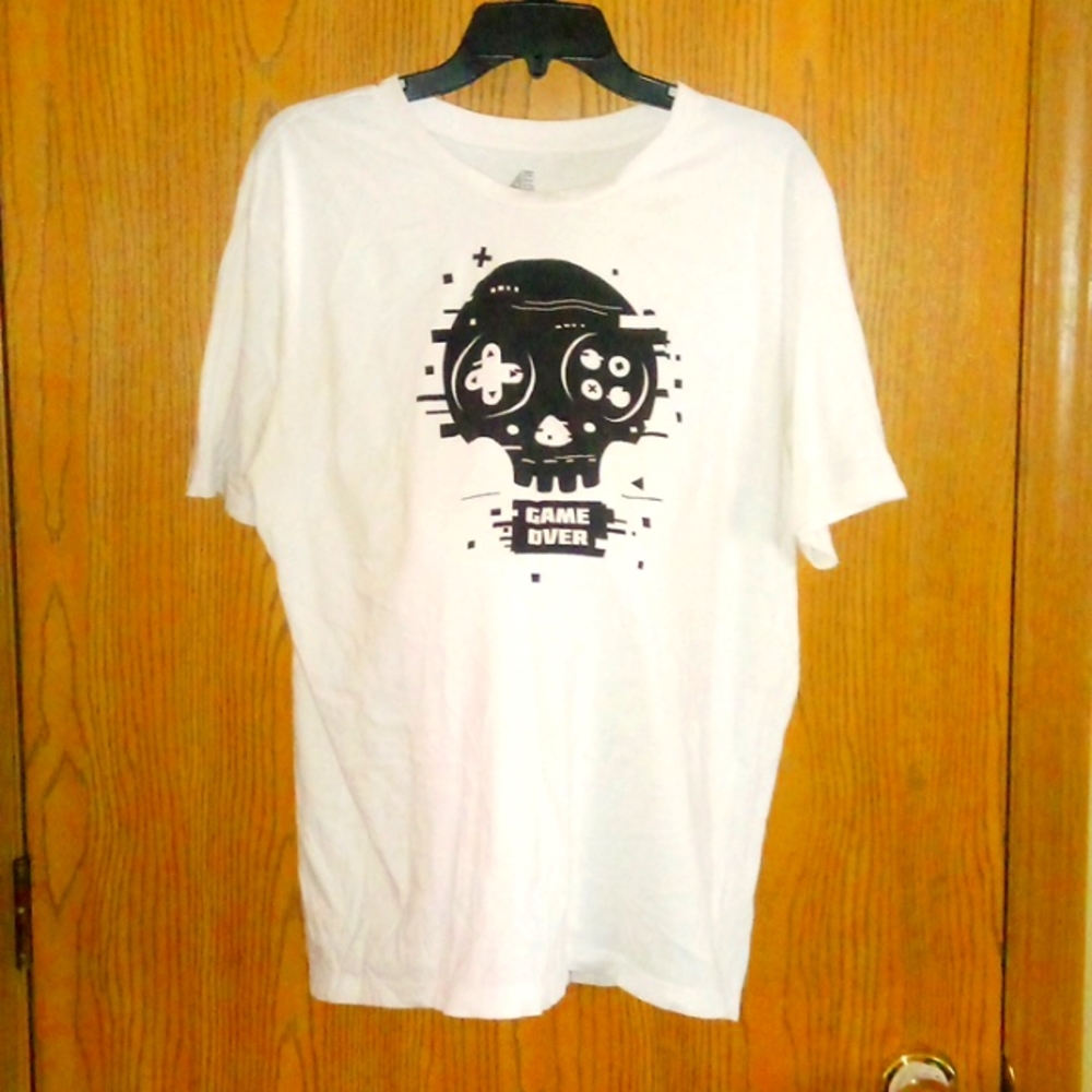 WHITE/BLaCK game controller  "GAME OVER" SKULL head short sleeve shirt SIZE: XXL